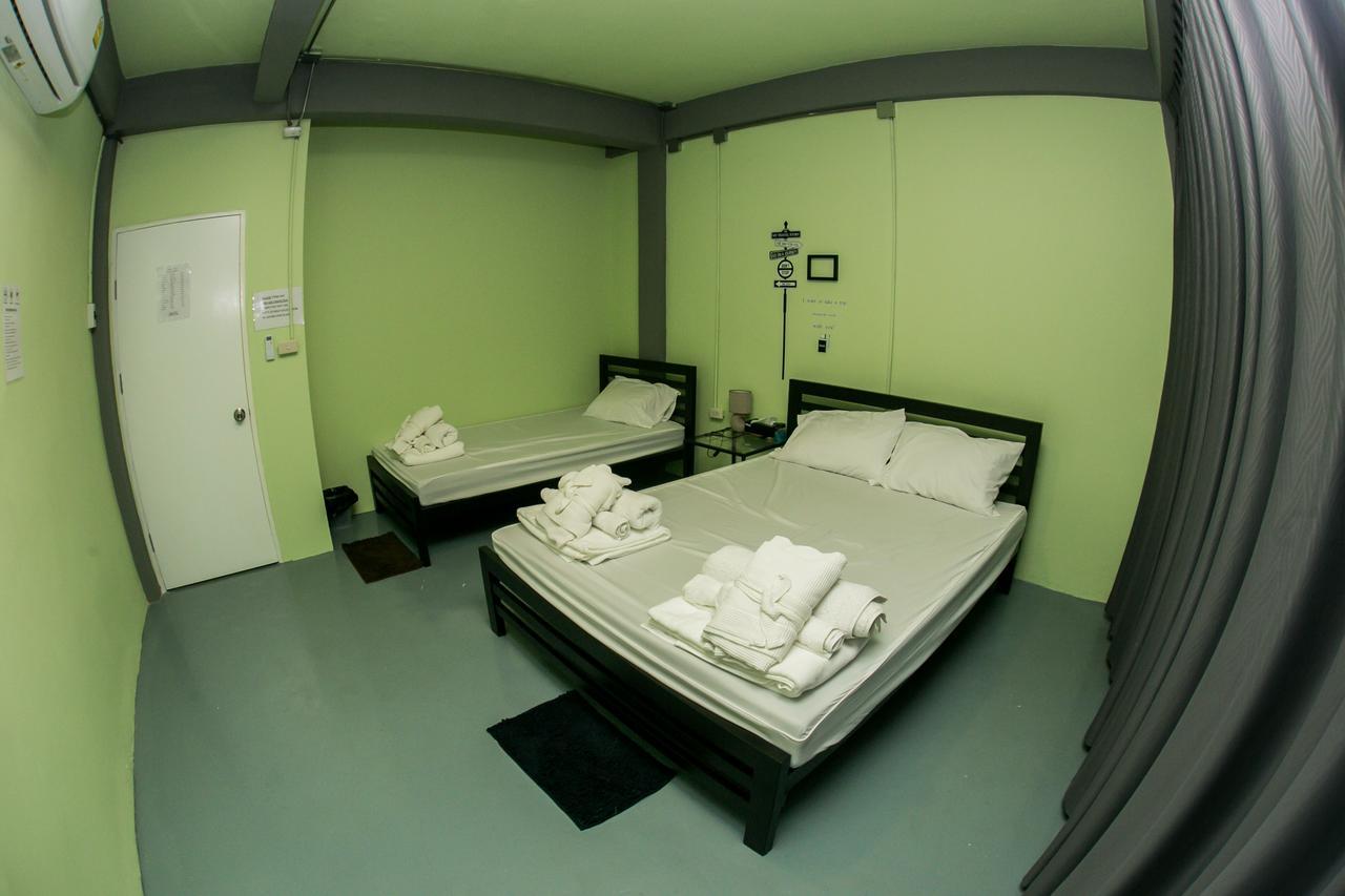 Samsen 8 Hostel バンコク都 エクステリア 写真