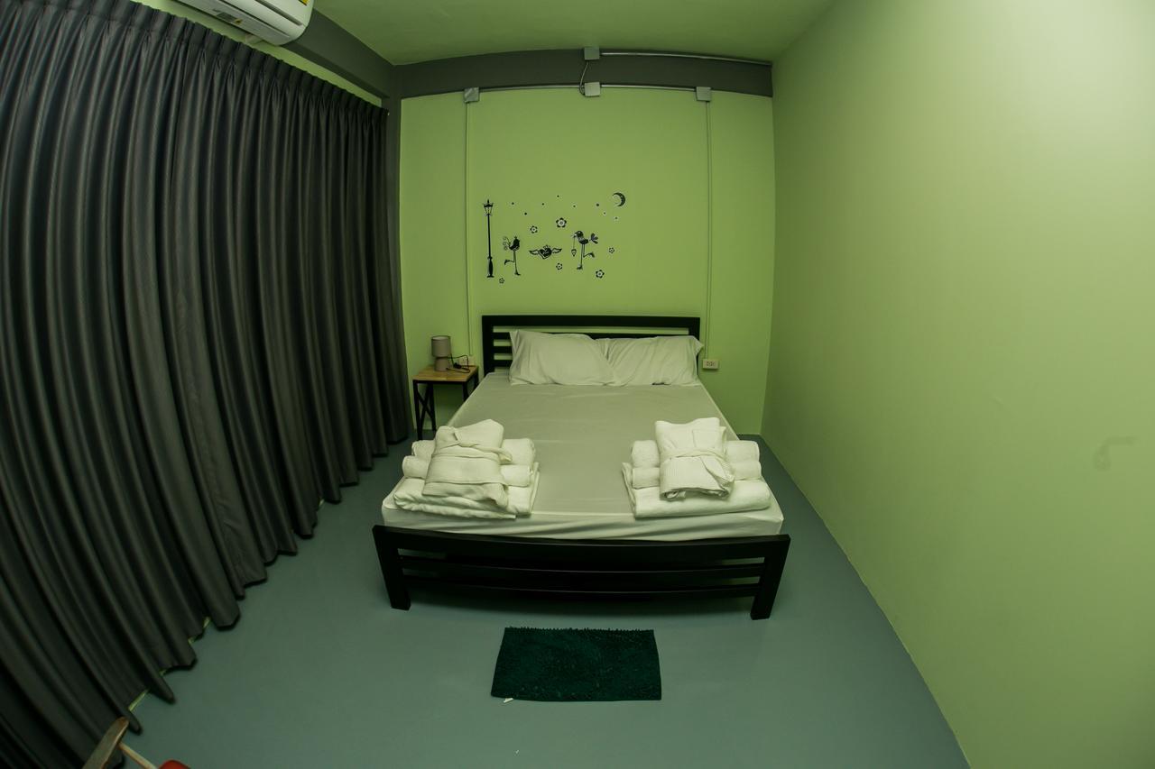 Samsen 8 Hostel バンコク都 エクステリア 写真