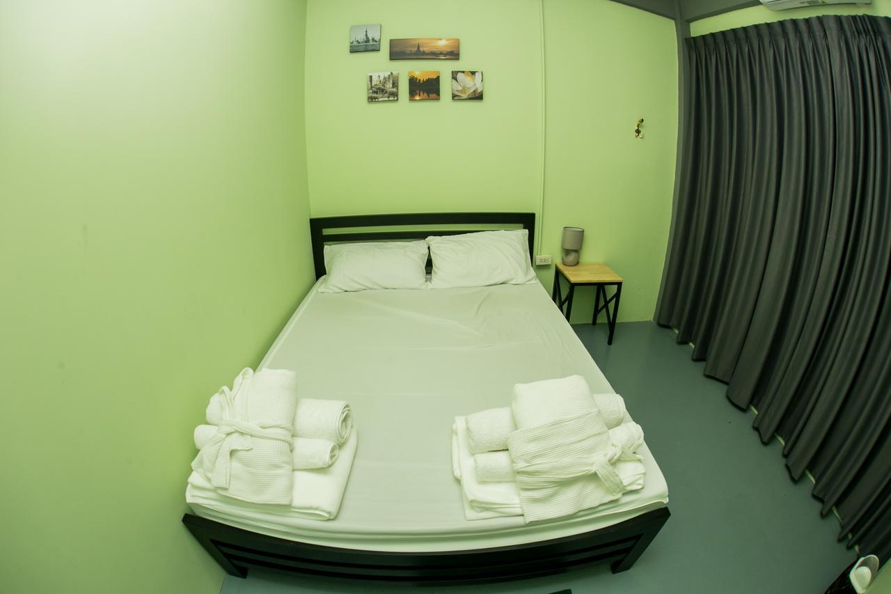 Samsen 8 Hostel バンコク都 エクステリア 写真